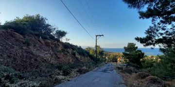 Δημοτικός Φωτισμός στην Καστέλλα: Ένα Πρόβλημα που Ζητά Λύση – monemvasianews.gr