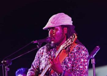 ADÉDÈJÌ & Fat Band: Μια διαφορετική μουσική βραδιά στο Καρνάγιο – monemvasianews.gr
